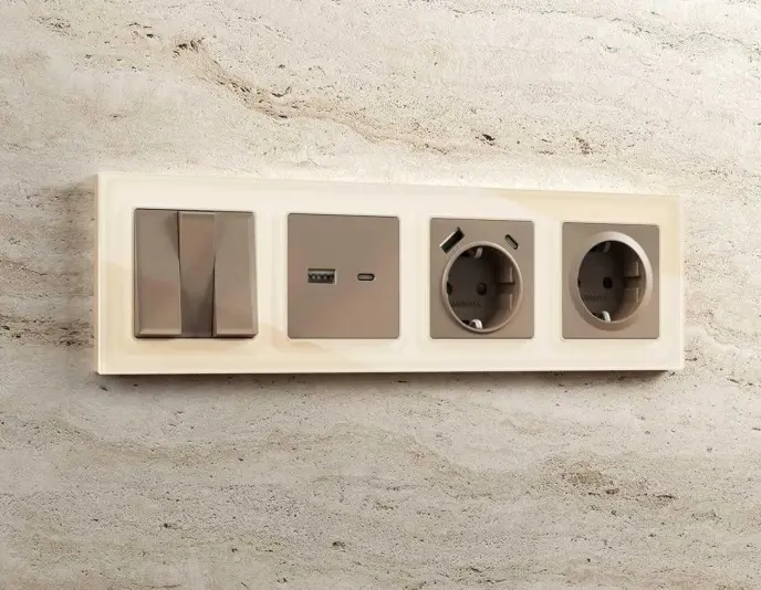 Розетки и выключатели Ambrella Alfa Platos - #1