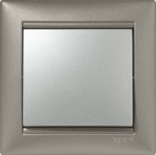  Legrand Valena 