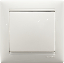  Legrand Valena 