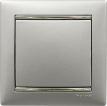  Legrand Valena /